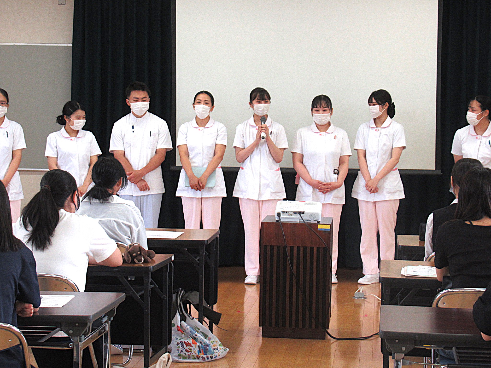 学生が本校の良いところもたくさん発表してくれました！