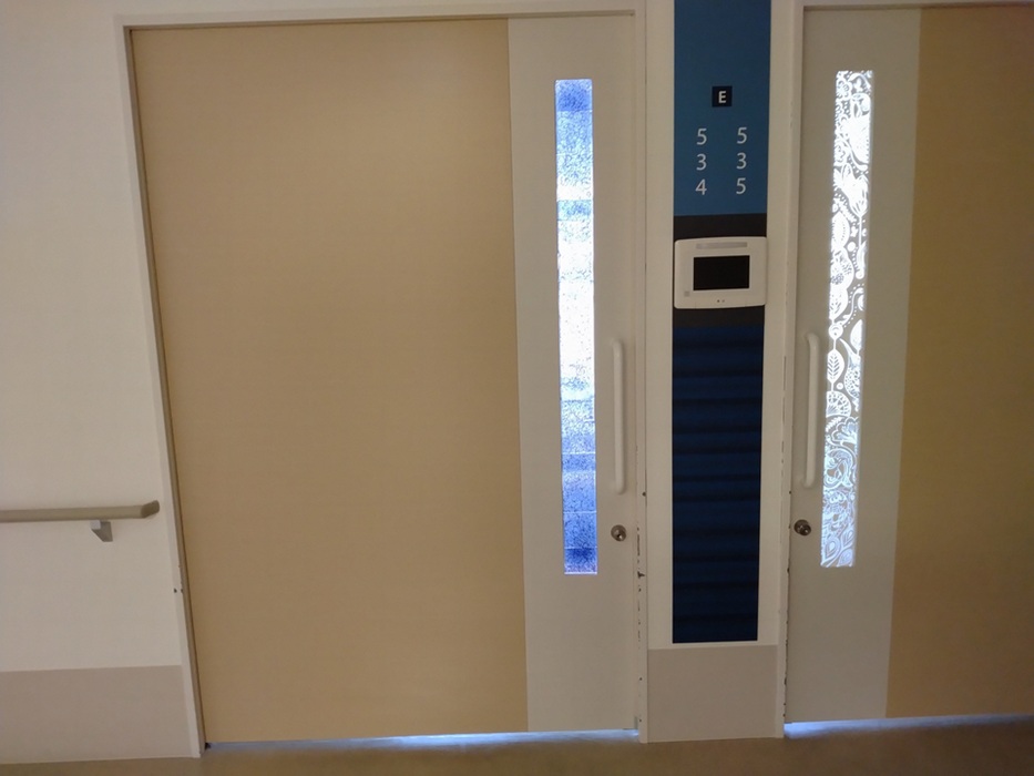 写真4　個室入口